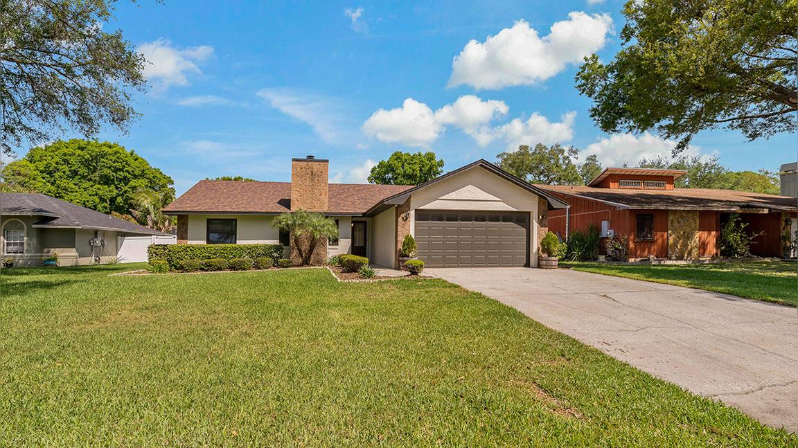 112 Colleen Ct, Auburndale, FL 33823