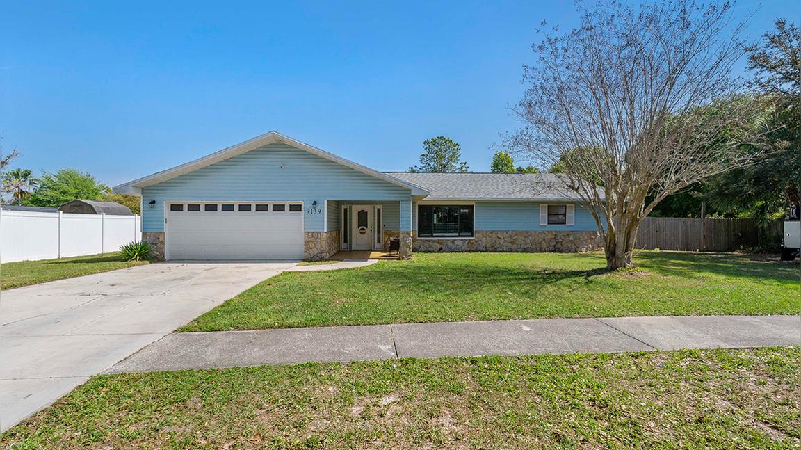 9139 Patio Court, Spring Hill FL