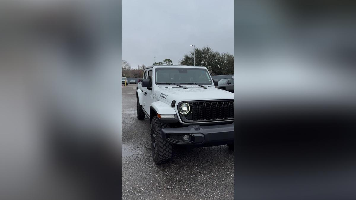 2024 Jeep Gladiator Willy  by Jassely 321/468/3178