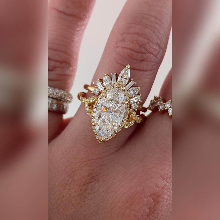 Rachelle-2.7ctMarquise-18kYellow-Isla