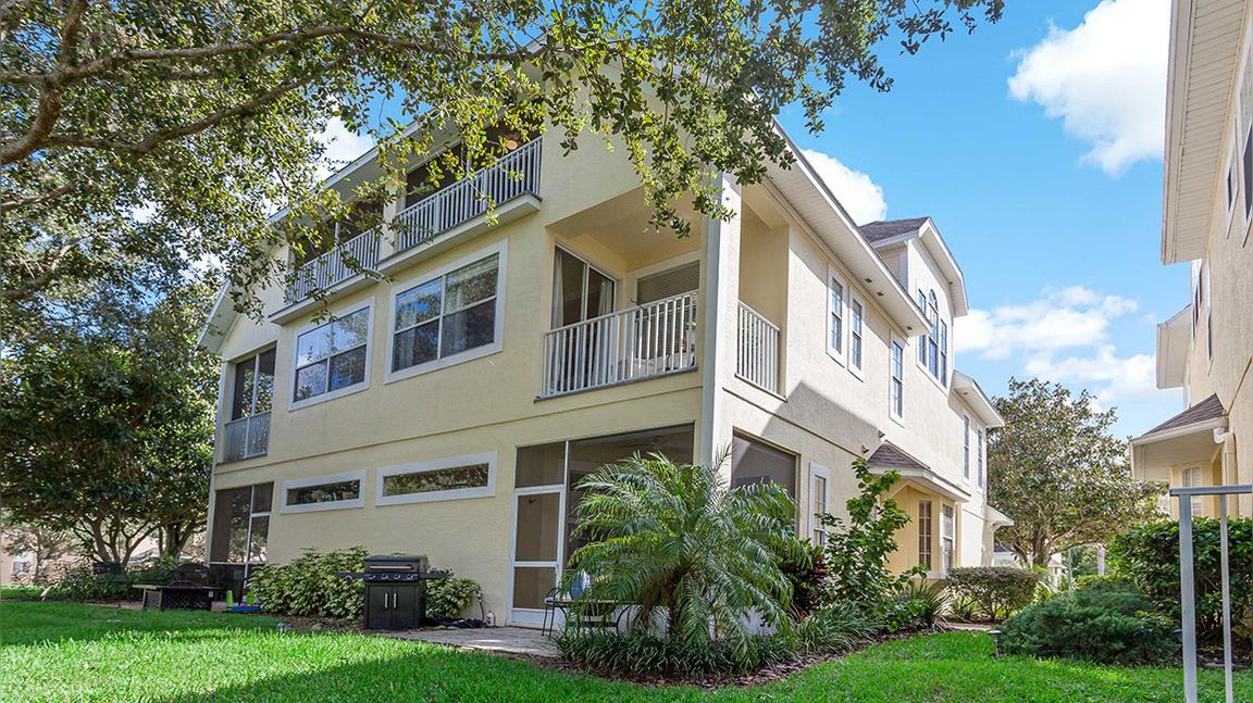 98 S. Highland Ave., Unit 502, Tarpon Springs, FL  34689