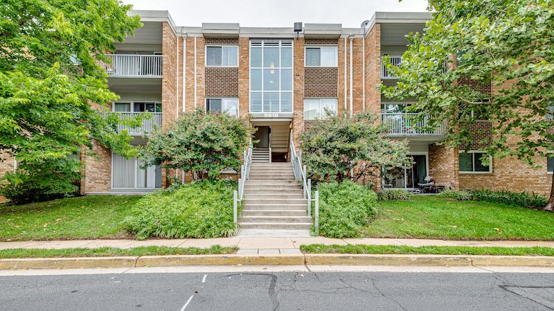 2912 Kings Chapel Road, Unit #5, Falls Church, VA 22042