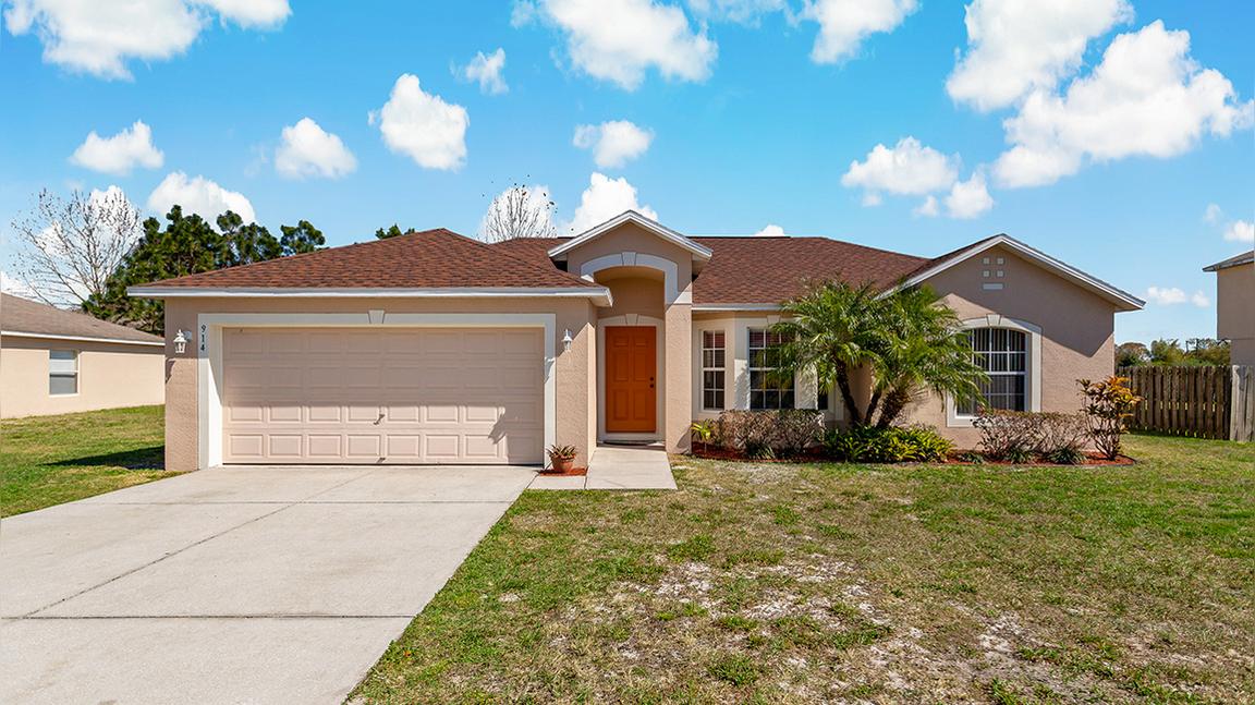 914 Deming Dr., Winter Haven, FL 33880