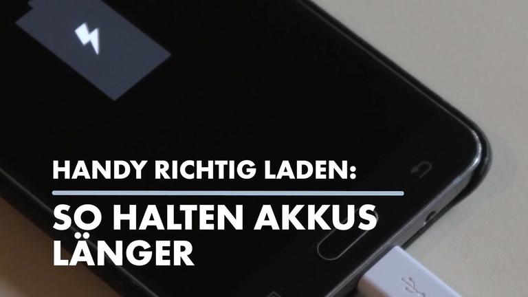 Handys richtig laden: So halten Akkus länger