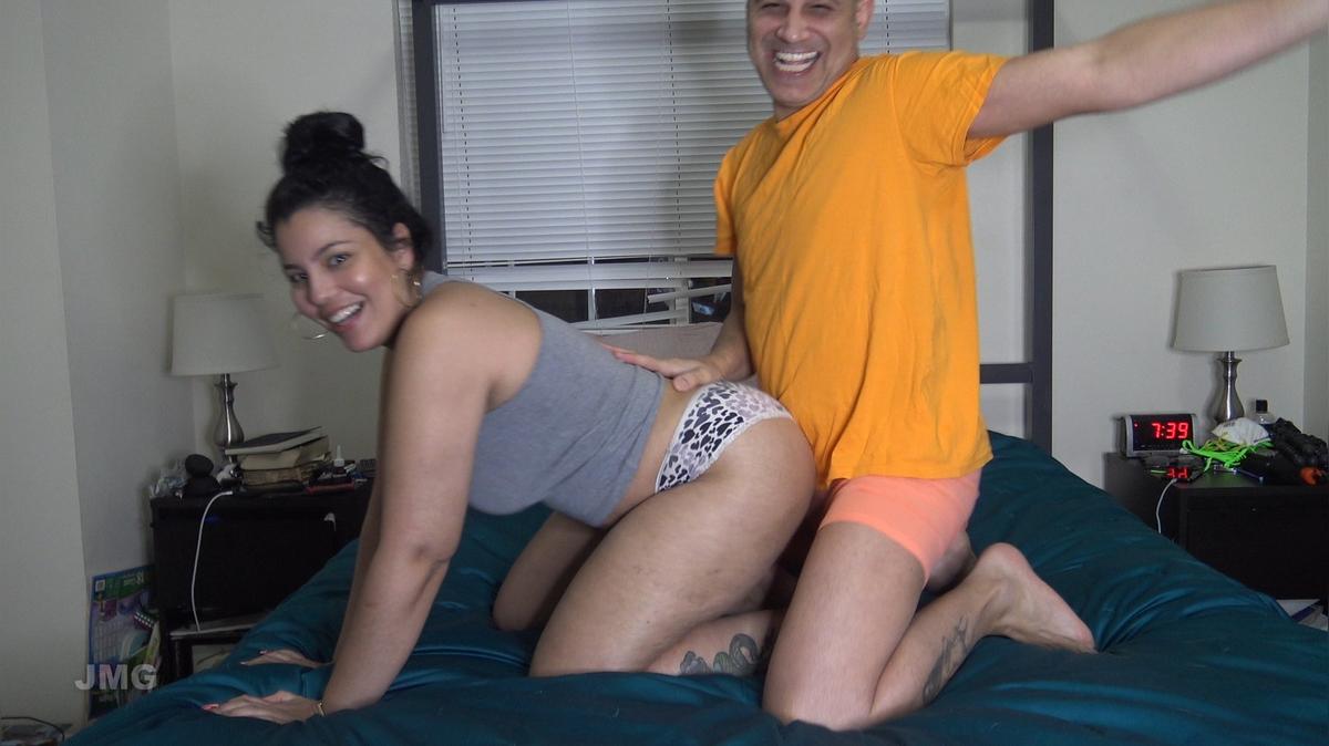 CONNECT FOUR LOSER GETS HUMPED