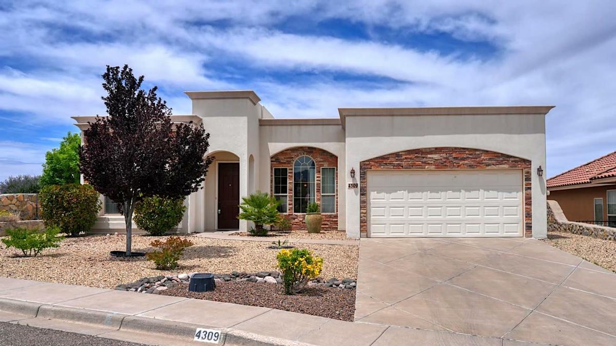 4309 Calle Sonesta, Las Cruces, NM 88011.