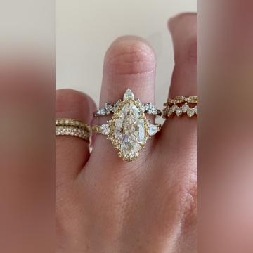 Divinia-3.5ctMarquise-14kYellow-Gwen