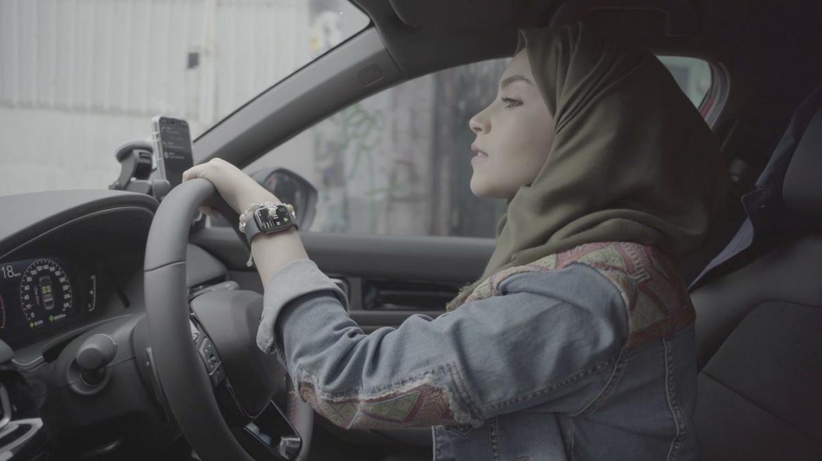 Pioneers - Fatima Al Suwaidi (Indonesia - Cirata) - BRolls