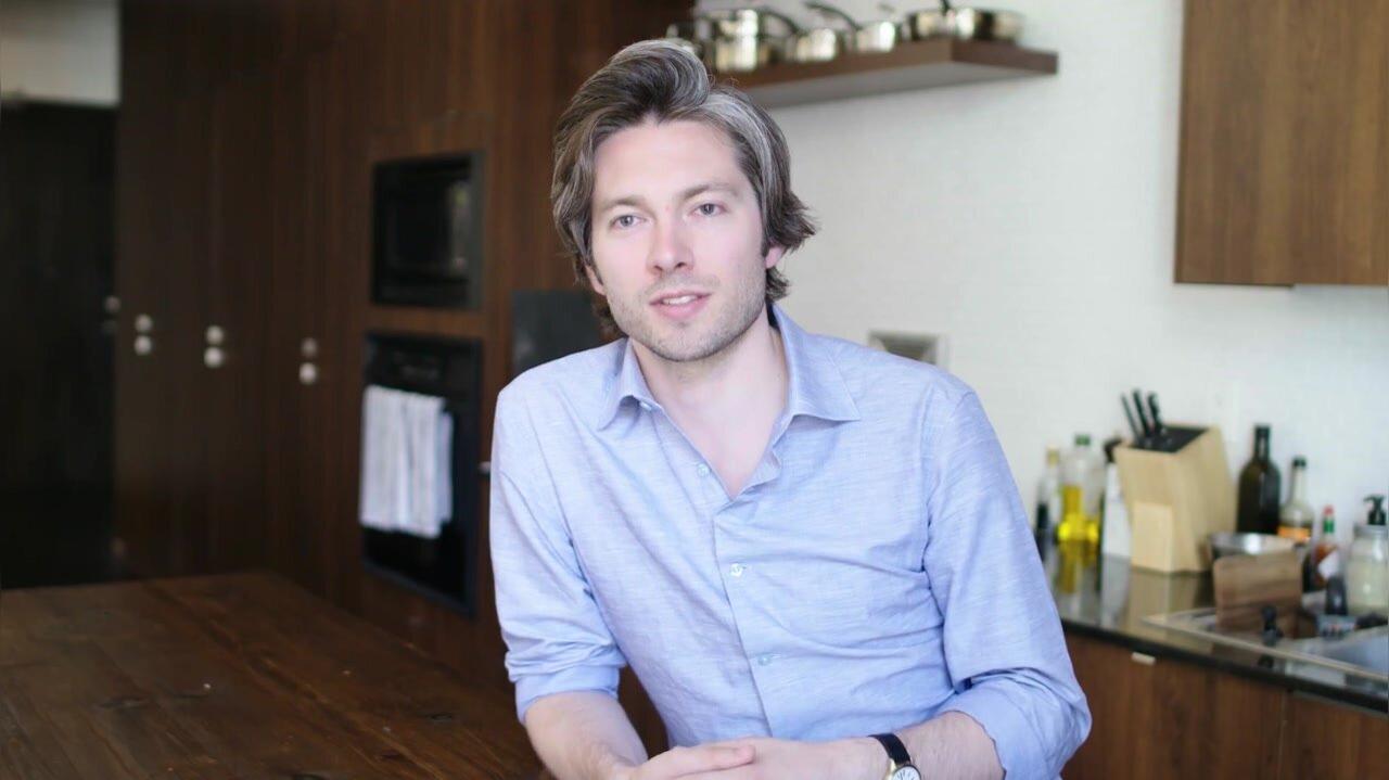 Watch: Blade and Skillet Customer Story (Media &amp; Entertainment)