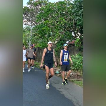 04 Run Club Reel