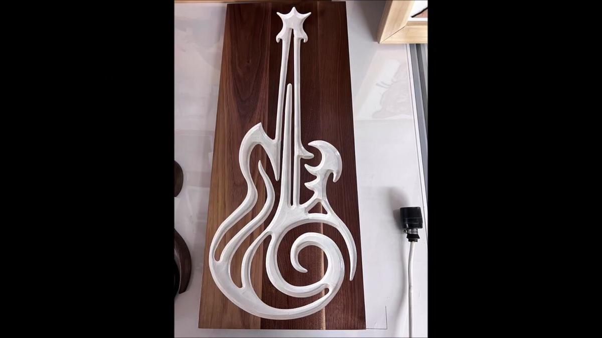 creating a guitar profile by tracing out a paper diagram
