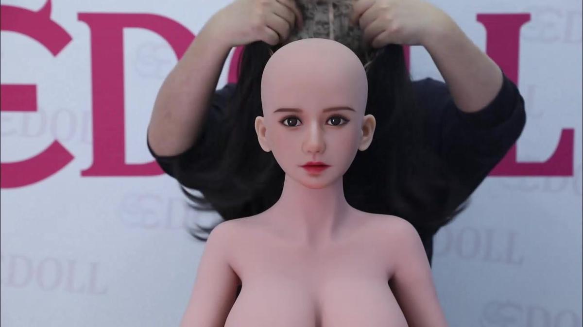 SE Doll Wig Wearing（flesh-colored）