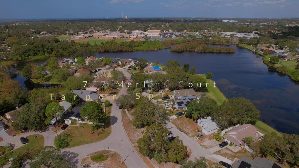 727 Merlins Court, Tarpon Springs FL