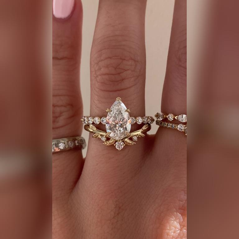 Capella-1.7ctPear-14kYG-Adelina