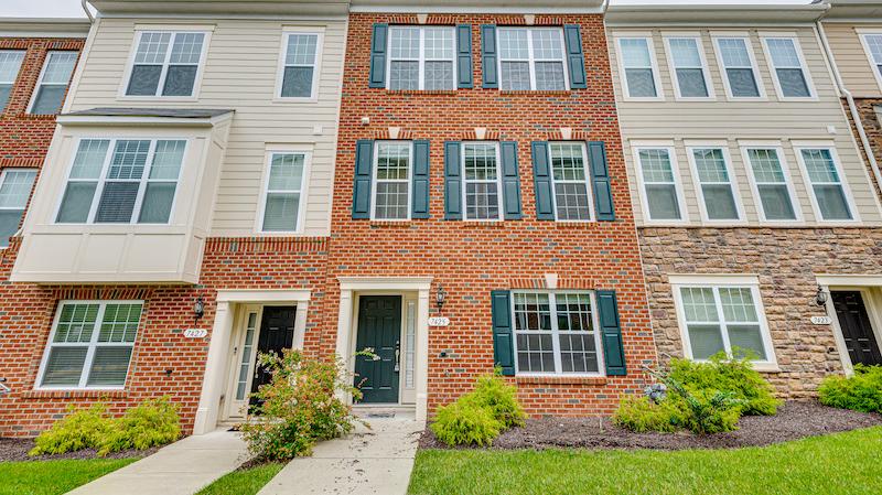 7425 Wood Meadow Way, Lanham, MD 20706