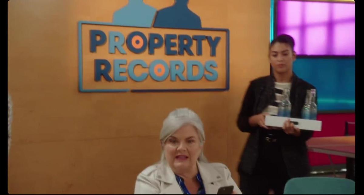 Girls5eva - Celebrity Endorsement Scene - 2 June 2022
