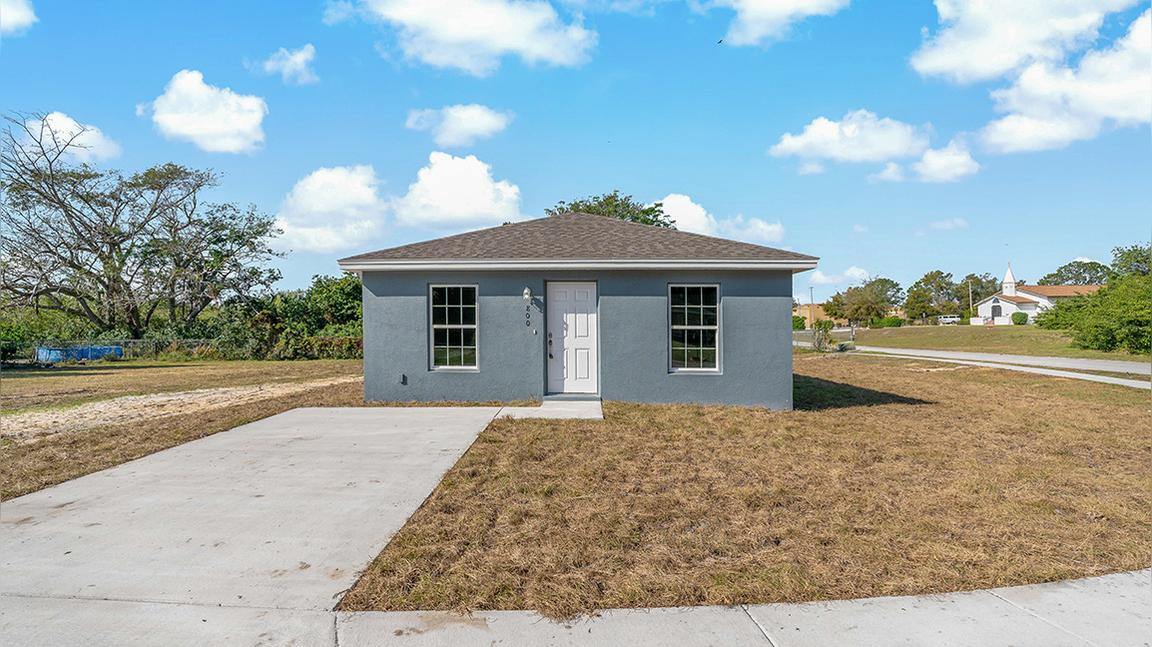 800 Ware Ave NE, Winter Haven, FL 33881