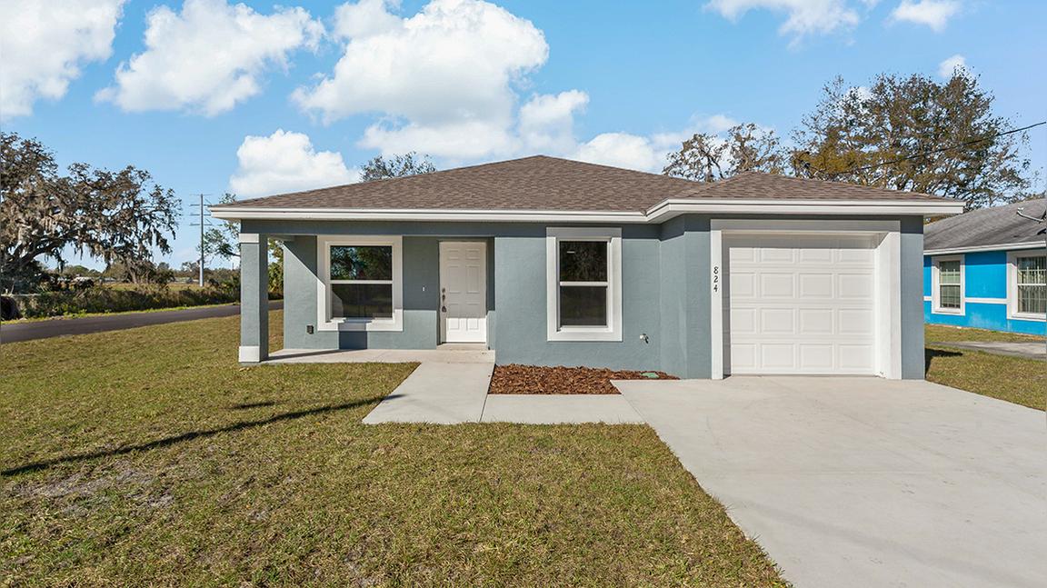 824 S Morrison Ave, Fort Meade, FL 33841