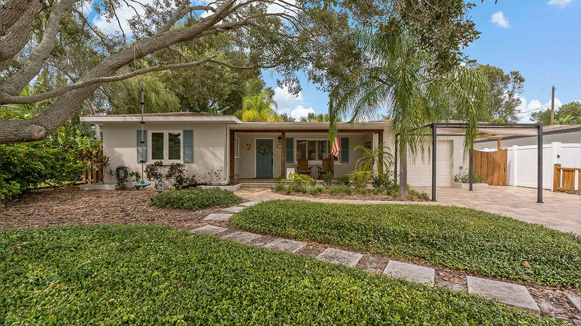 128 Edgewater Terrace, Dunedin FL