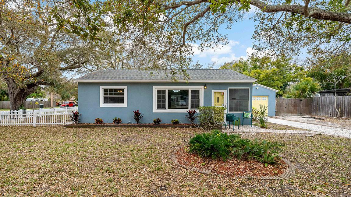 421 San Salvador Drive, Dunedin FL