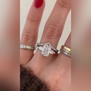 Permelia-2ctRadiant-Plat-Monroe