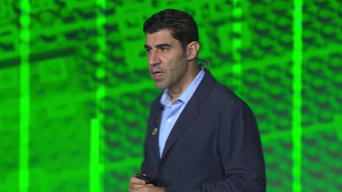 2025 - ADSW - Summit - 15th - 11 - How the Digital-Climate Nexus is Reshaping Global Investment Patterns - Dr. Parag Khanna