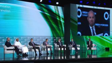 2025 - ADSW - Green Hydrogen Summit - 08 - Panel - Navigating the Green Transition