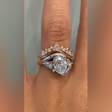 Vandis-1.50ctOval-Platinum-Tempest