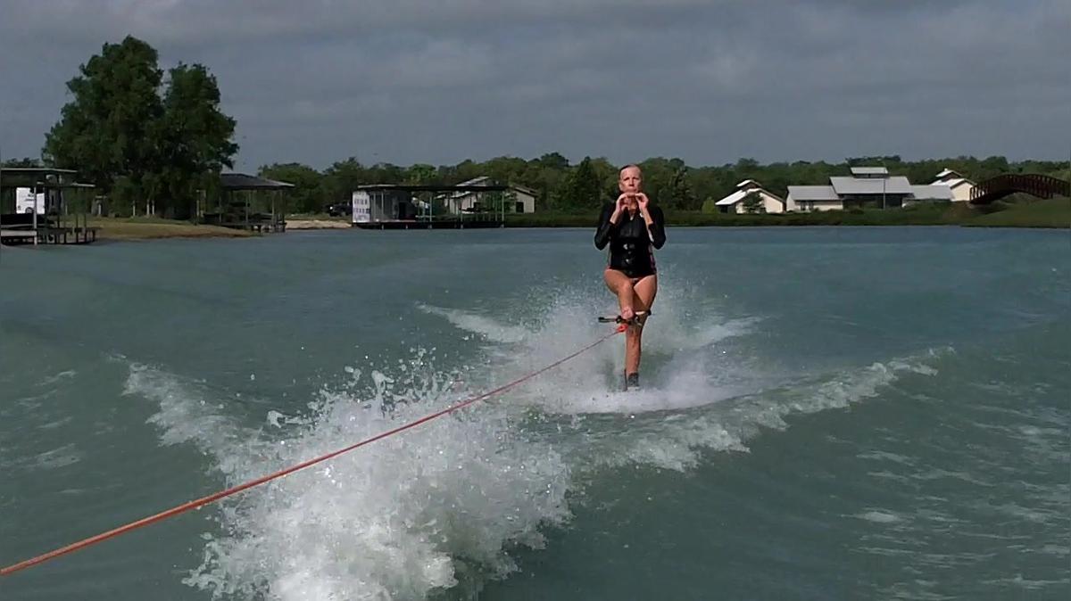 Jennifer Mears W8 Round 1 Pass 2