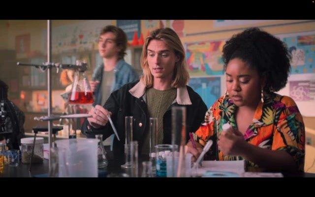 Pilot_Tallgirl2_2.mov