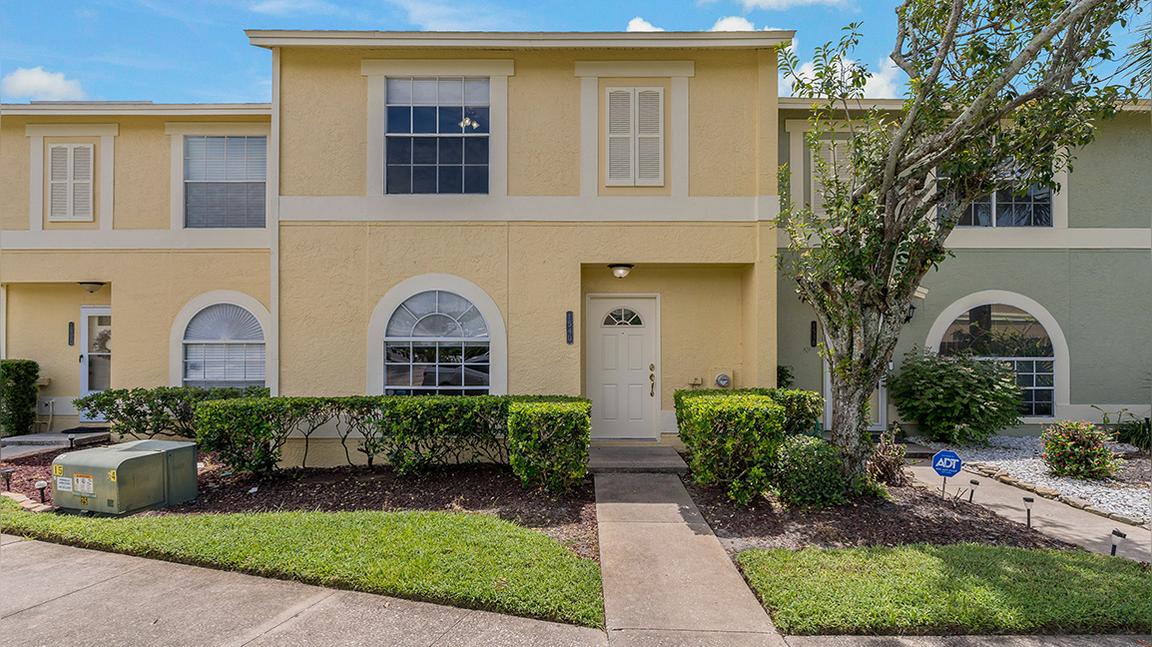 1540 Chateaux de Ville Court, Clearwater FL