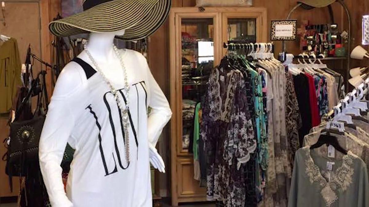 Womens Clothing in Brownfield TX, Wind Song Boutique