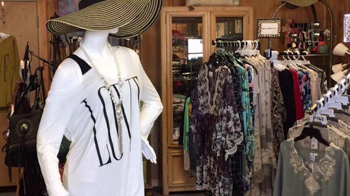 Womens Clothing in Brownfield TX, Wind Song Boutique