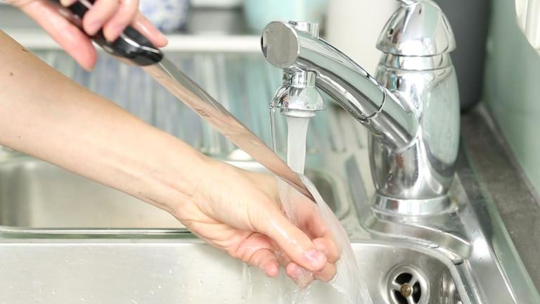 Kitchen-Hack: Keine stinkenden Hände mehr