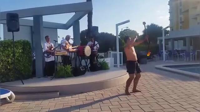 Polynesian Fire Dancer.mp4