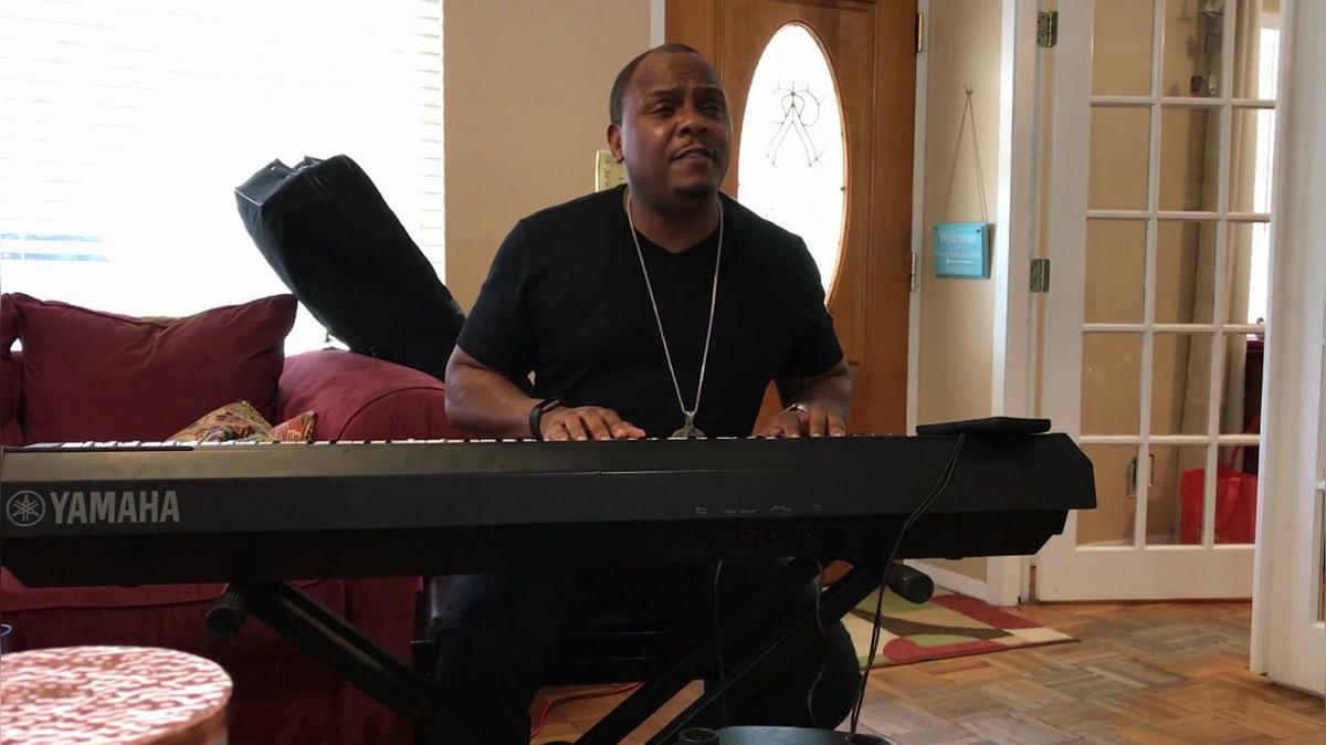 Pianist D.M.