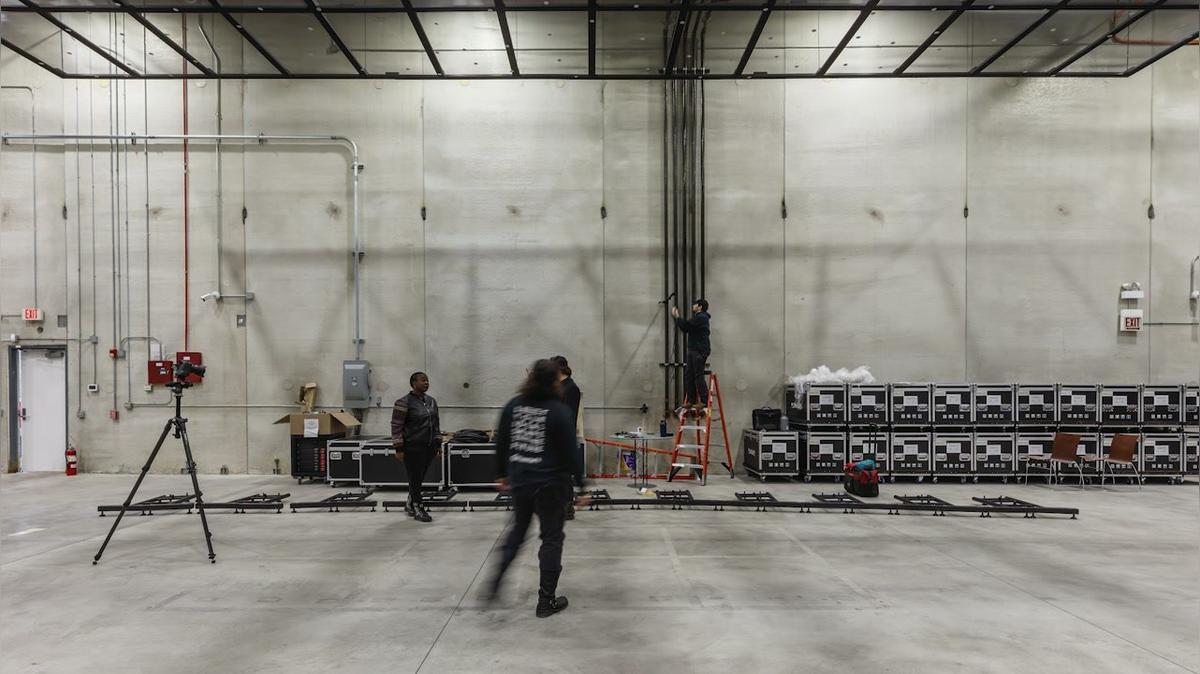 240412_VP_WALL_BTS_FINAL