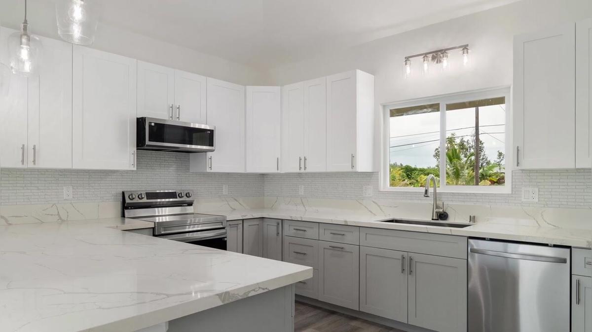 15-1613 Beach Road