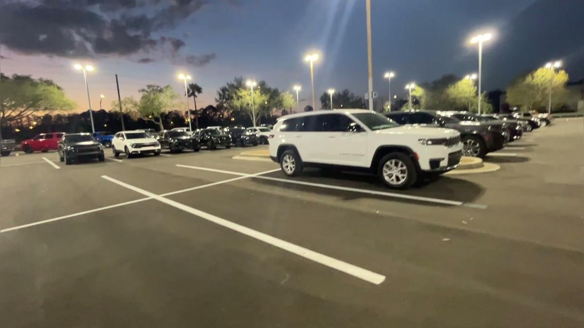 Mary's Lot Walk @AirportCDJR /// Joanis 386.366.2227