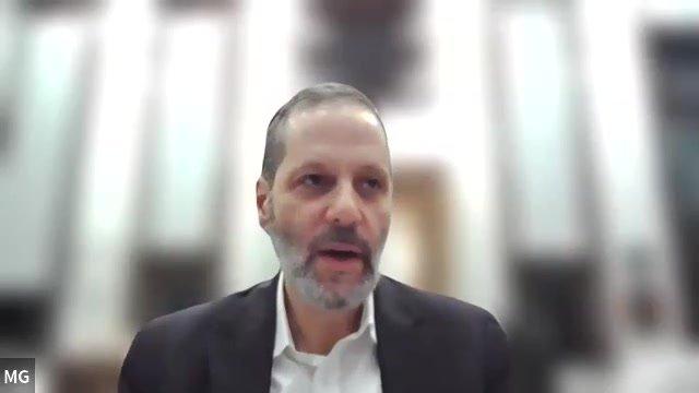 30 הנה הקבה ממעט אורה וכחה