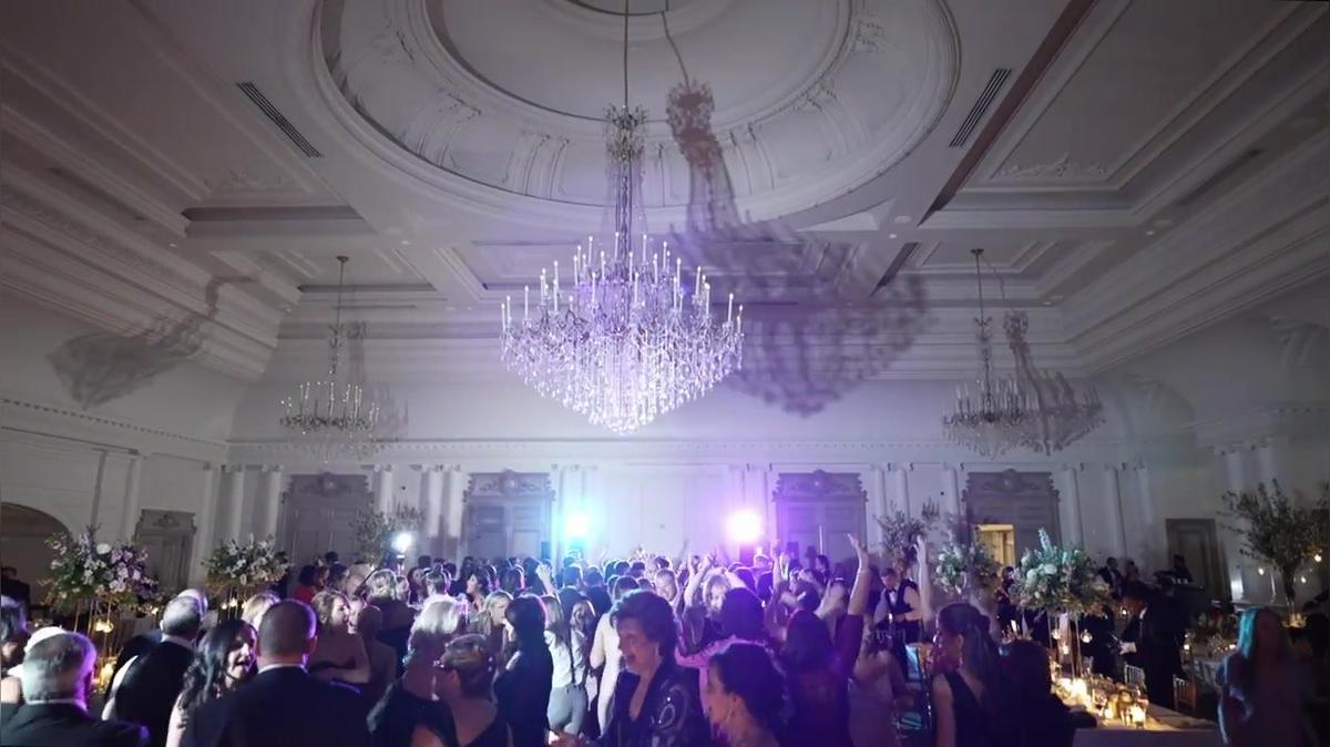 Park Chateau - Kate &amp; Sarah - Jason Jani