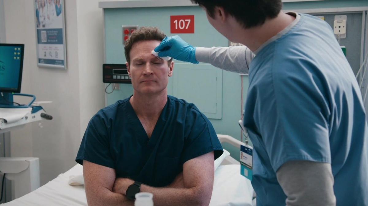 Pilot St. Denis Medical S2 E2