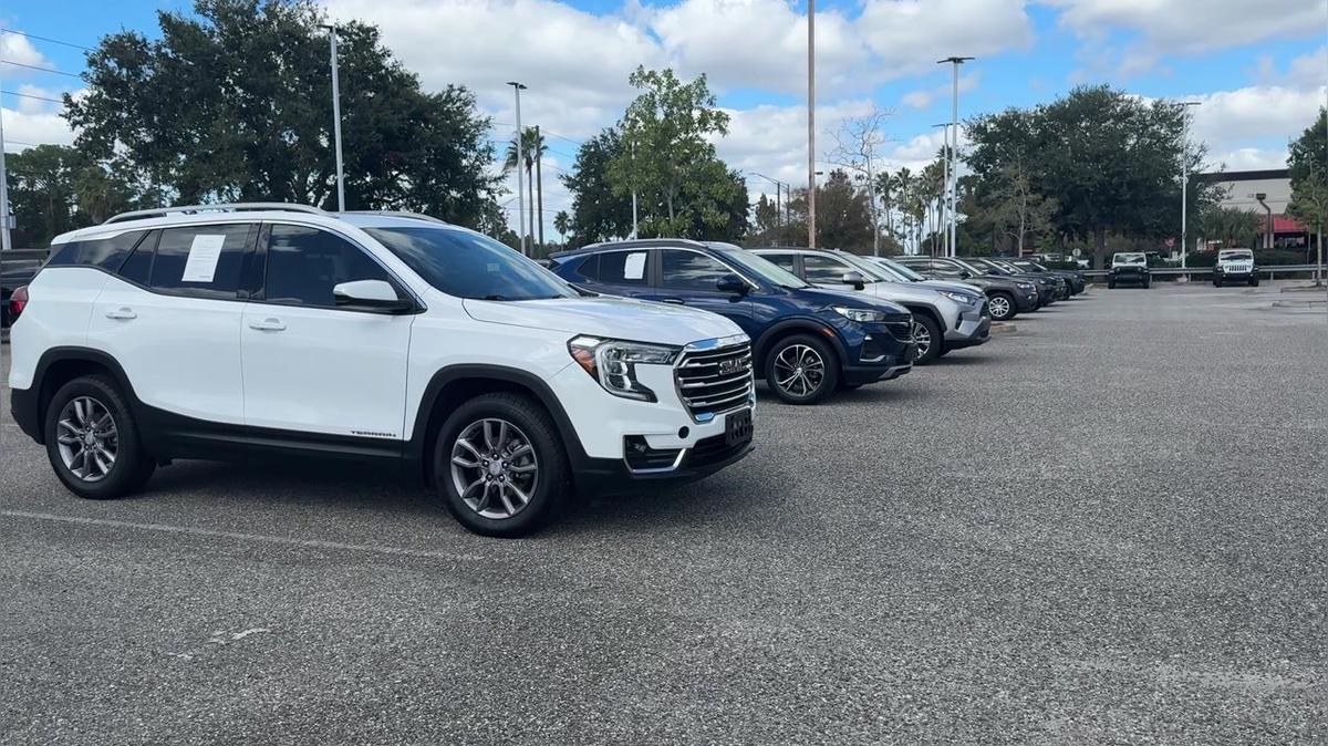 Pre-owned SUV inventory at Airport CDJR