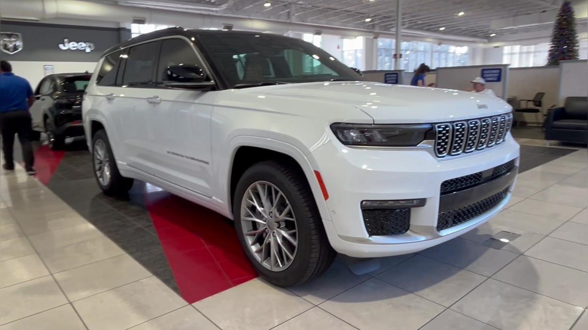 Marcus's Jeep Grand Cherokee Summit Video