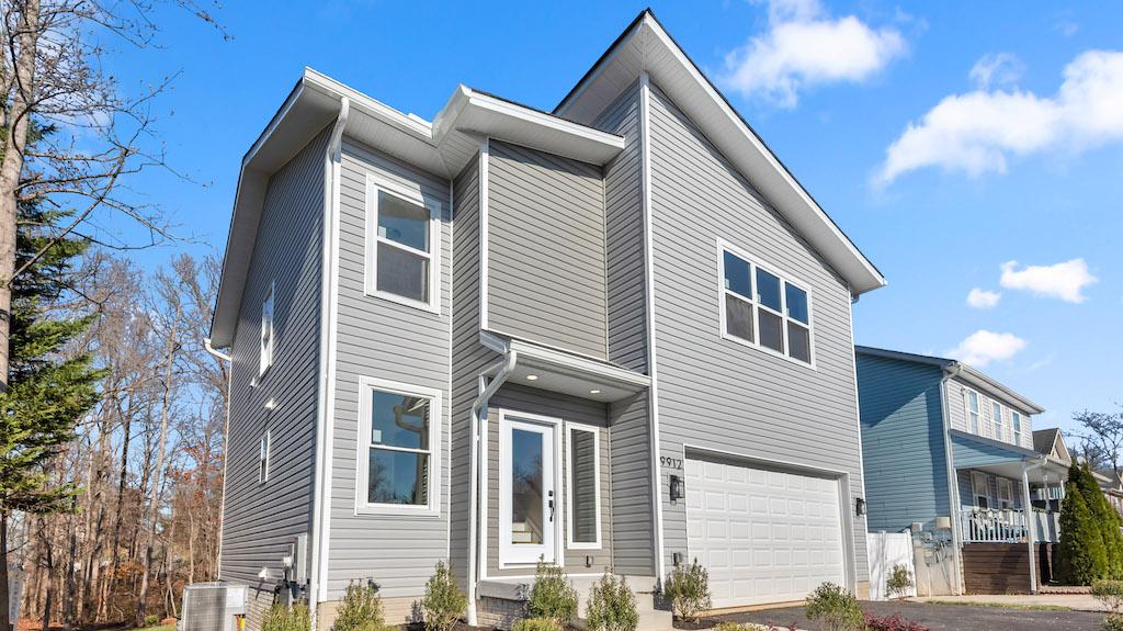 9912 Ridge Street, Lanham, MD 20706