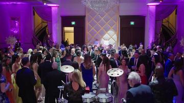 061023 -  Giovanni and Nancy Sciulara at Shadowbrook with Jason Jani