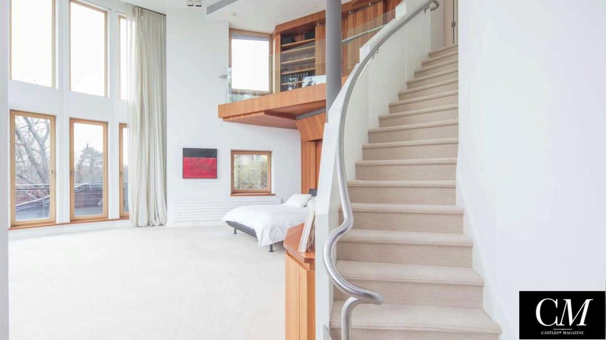 55 Leicester Street, Brookline, MA