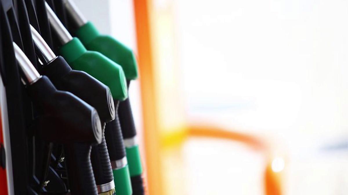 Gas Station in Robinson IL, Park-Mart Convenience Store