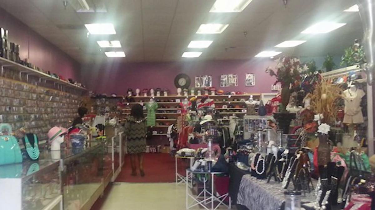 CDs in Holly Springs MS, Christine&#39;s Fashion &amp; Music LLC