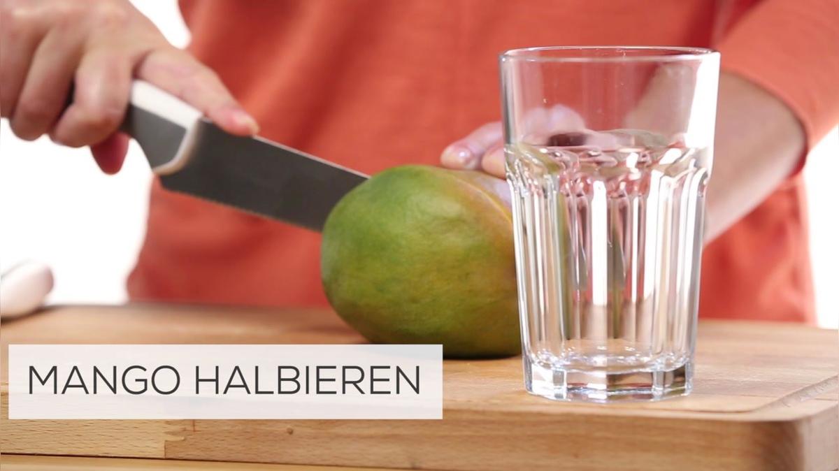 Mit diesem Hack schälst du Avocado, Mango und Kiwi in 5 Sekunden